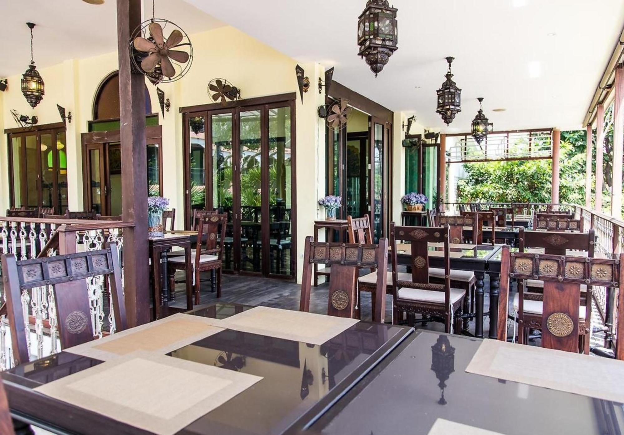 Sheik Istana Hotel Chiangmal Chiang Mai Dış mekan fotoğraf