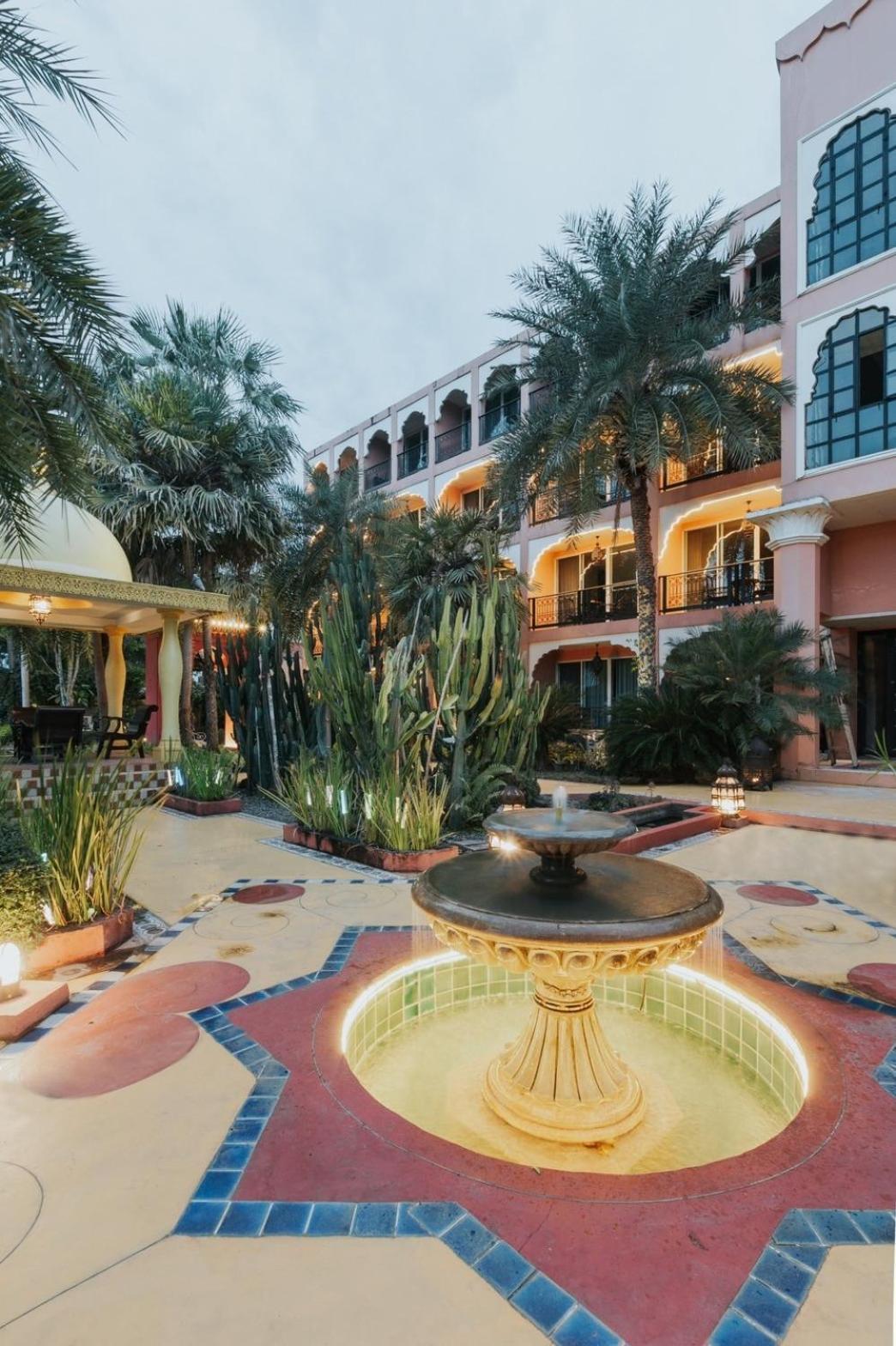 Sheik Istana Hotel Chiangmal Chiang Mai Dış mekan fotoğraf